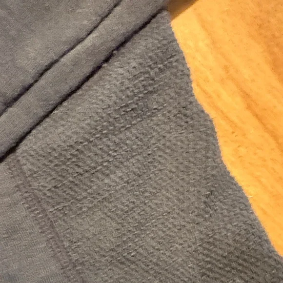 Men's Icebreaker charcoal and Turqoise Hoodie Sweater - Picture 4 of 9